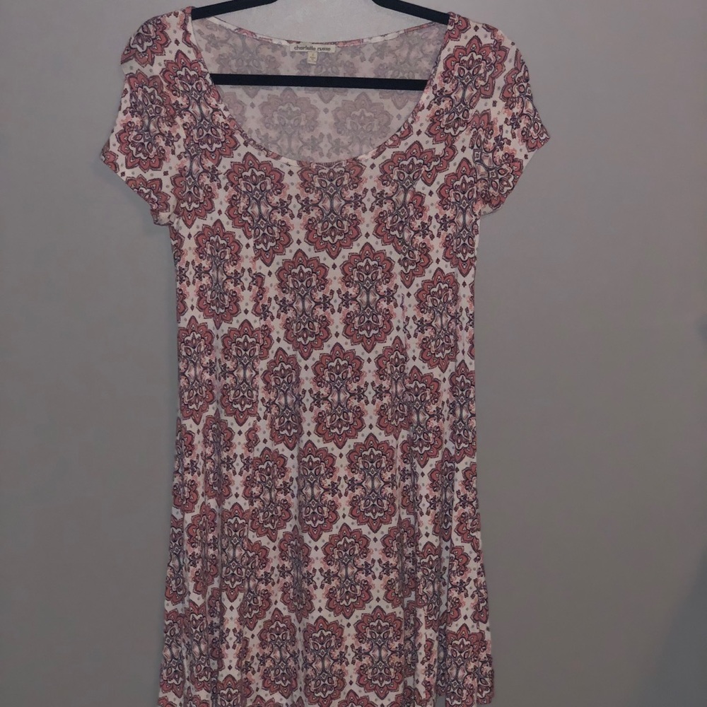 pink patterned charlotte russe t-shirt dress
